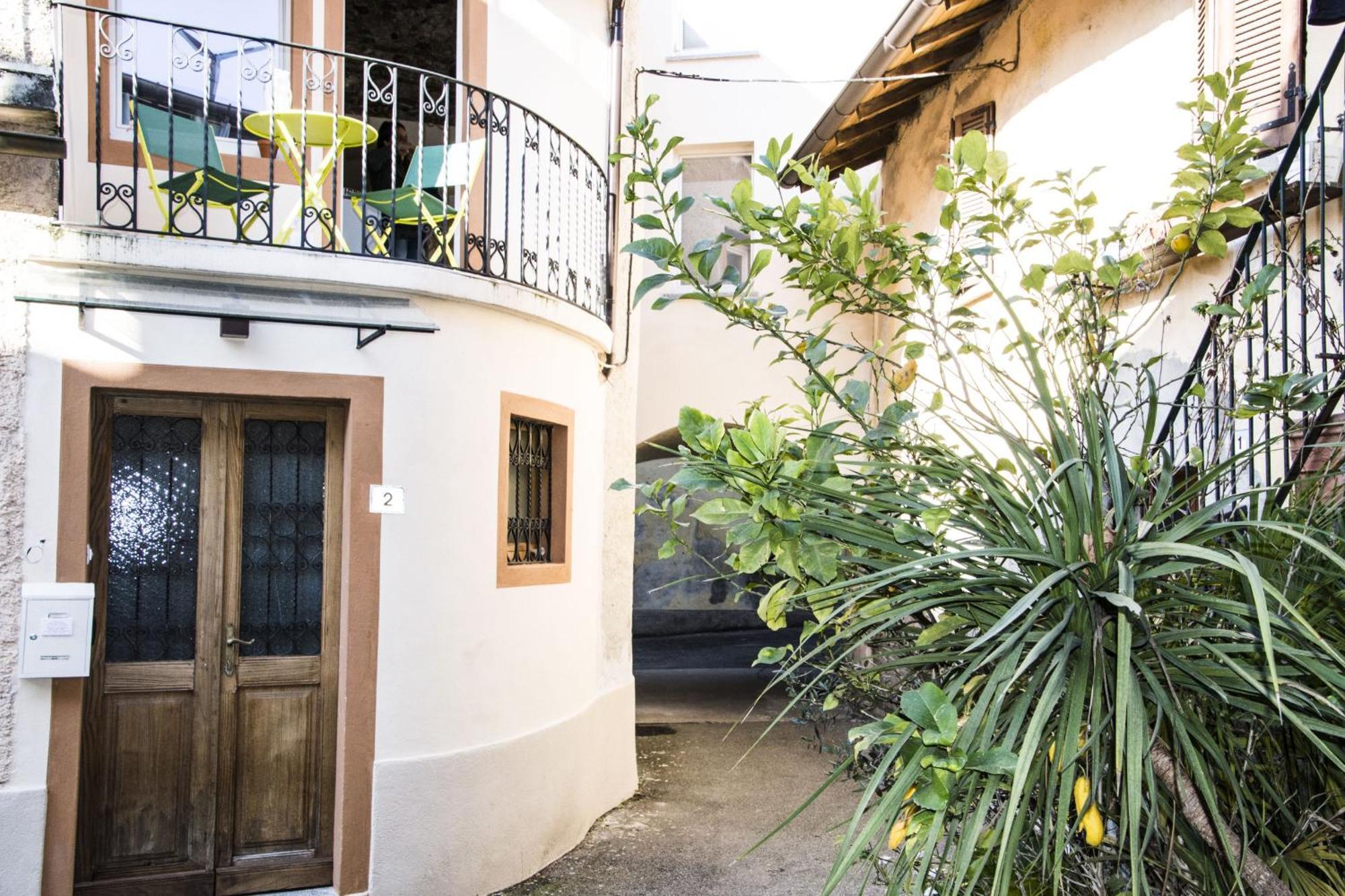 Apartmán Casa Lea Castelveccana Exteriér fotografie